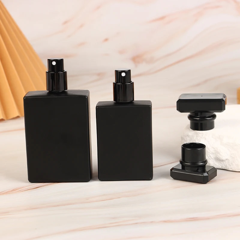 30/50ml Bright Black Perfume B - Water Bottle Blank 评论和价格